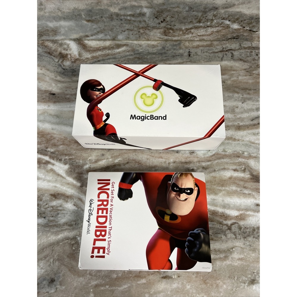 Disney World Incredibles Pass Holders Magic Bands & MyMagic USB Flash Drive